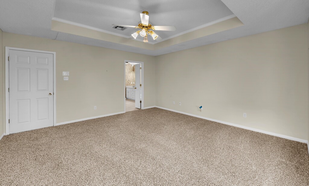 3208 Park Lake Drive