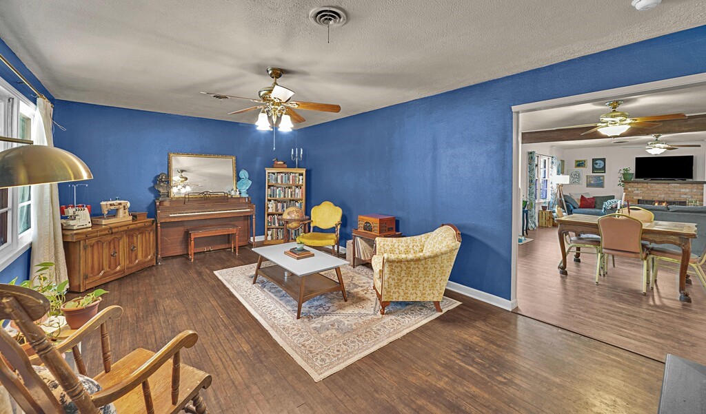 421 Bellaire Drive