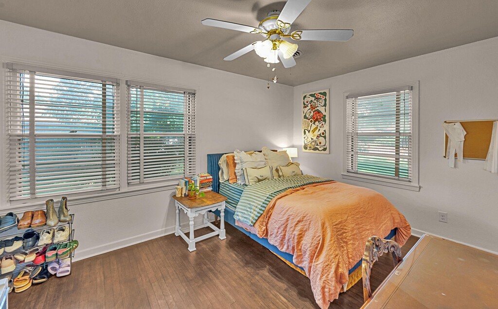 421 Bellaire Drive