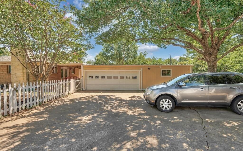 1732 Hilltop Drive