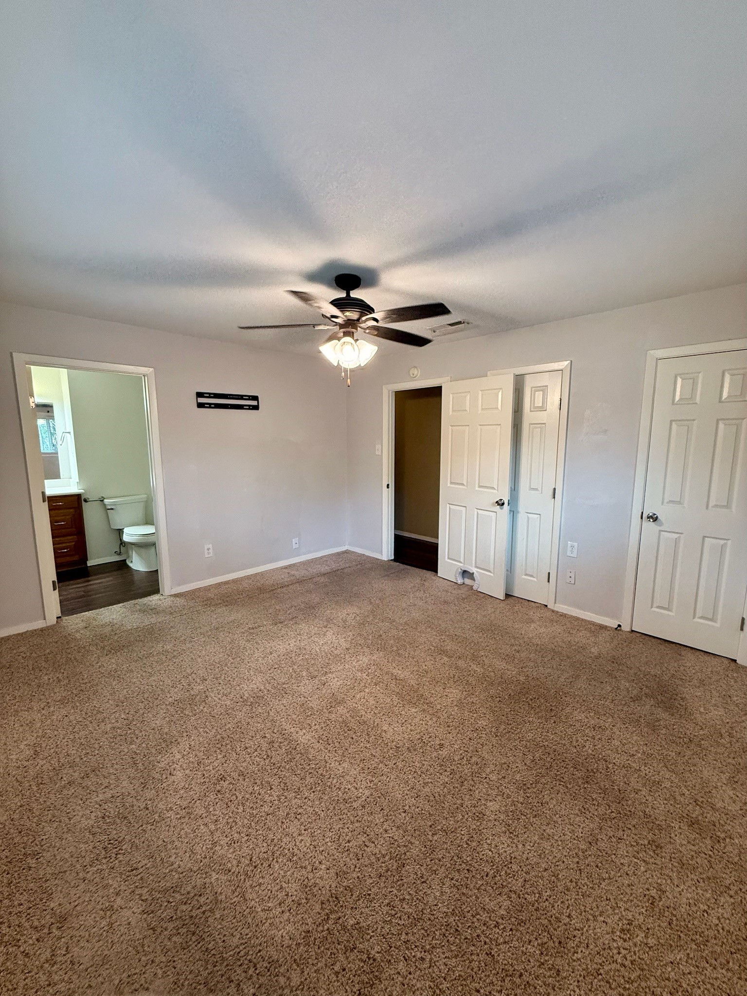 1732 Hilltop Drive