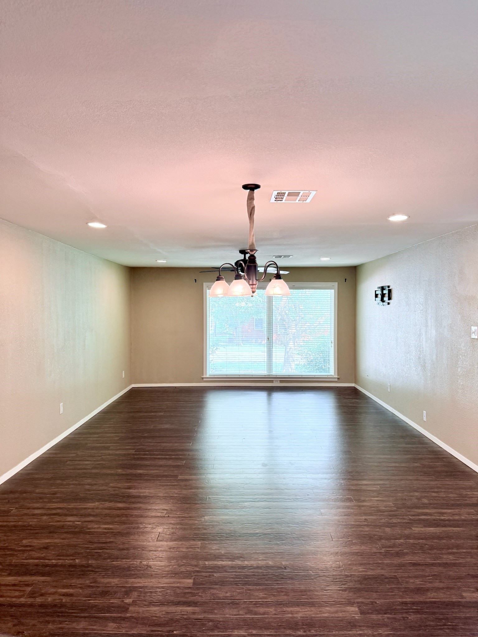 1732 Hilltop Drive