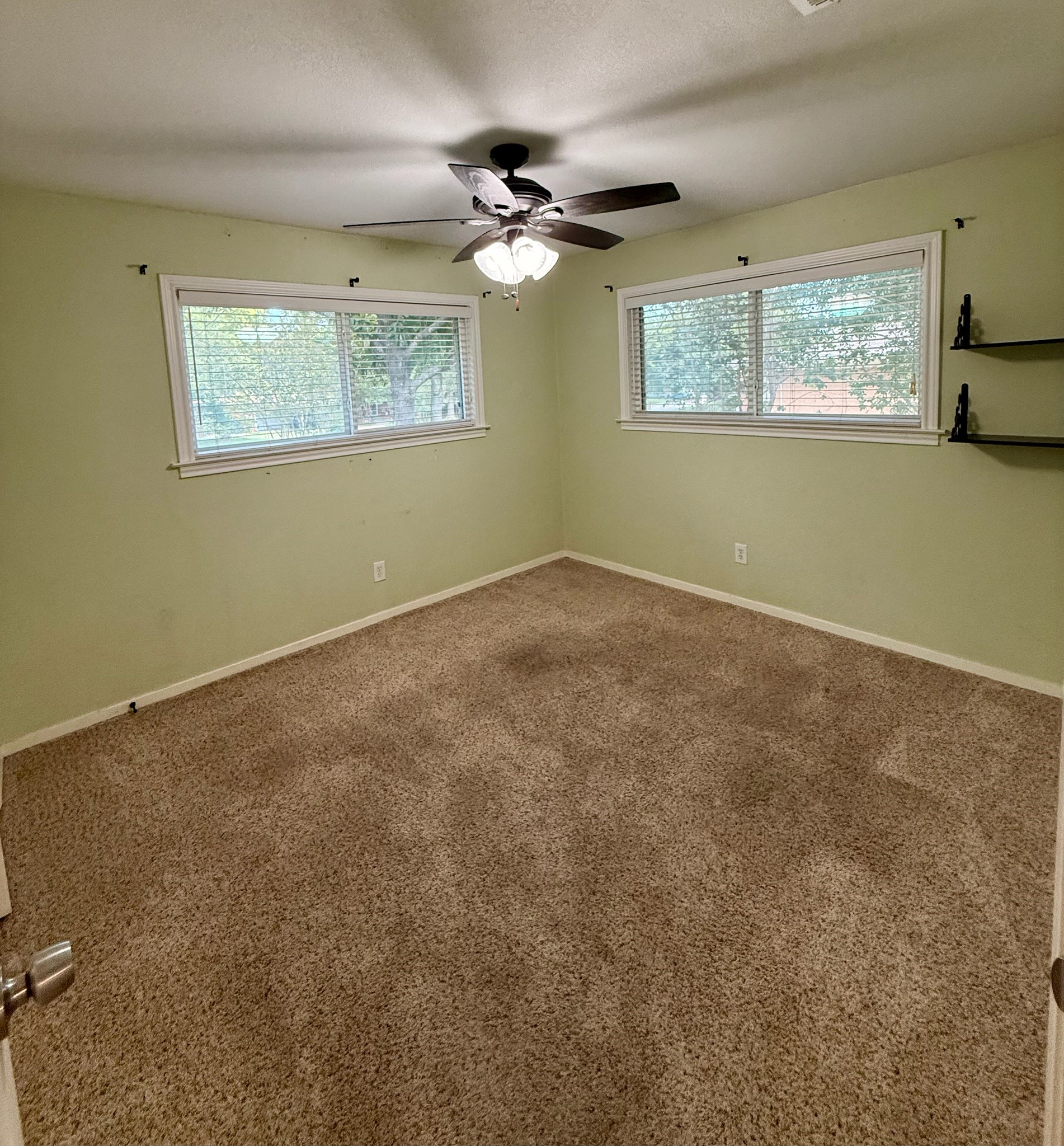 1732 Hilltop Drive