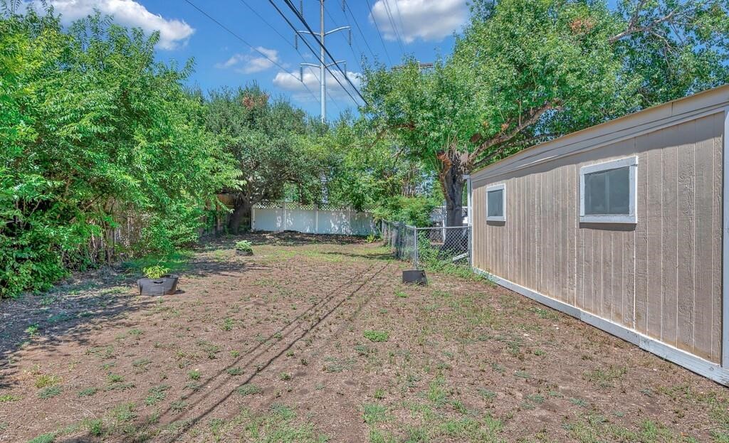 1732 Hilltop Drive