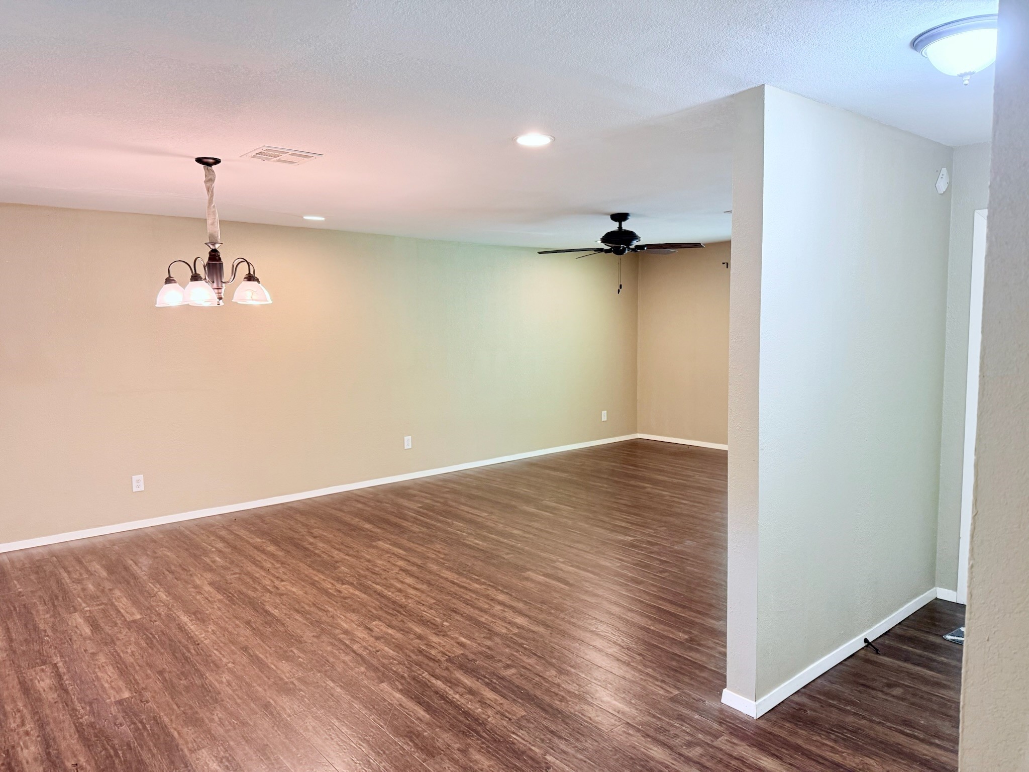 1732 Hilltop Drive