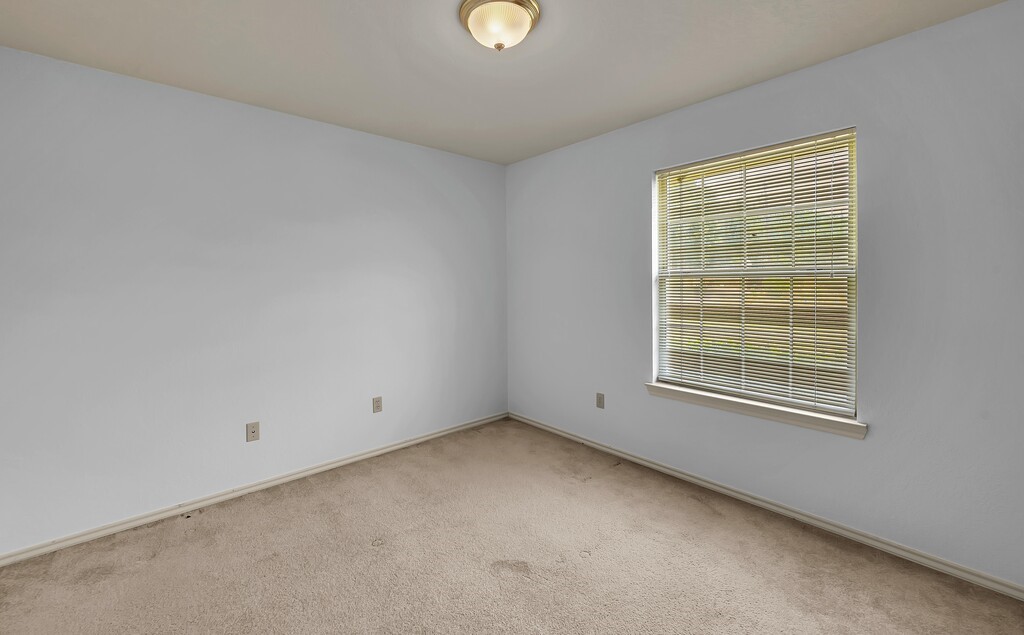 600 Lyndon Drive