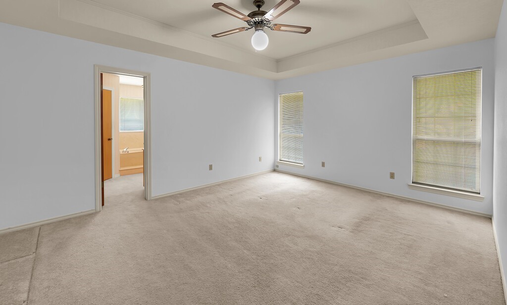600 Lyndon Drive