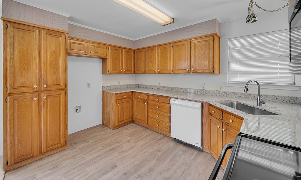 600 Lyndon Drive