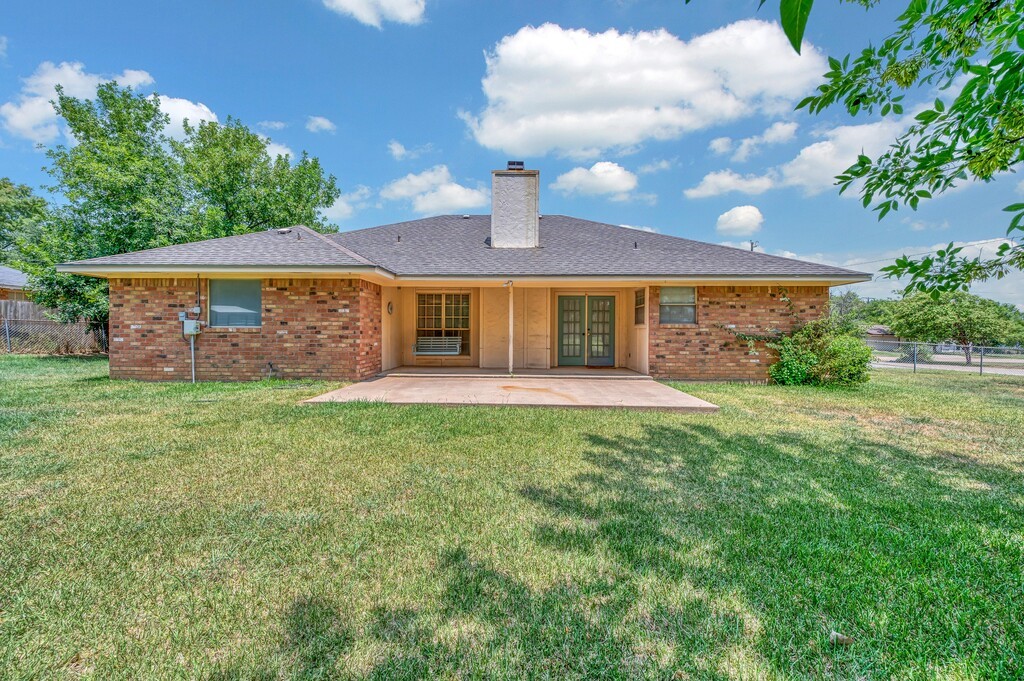 600 Lyndon Drive