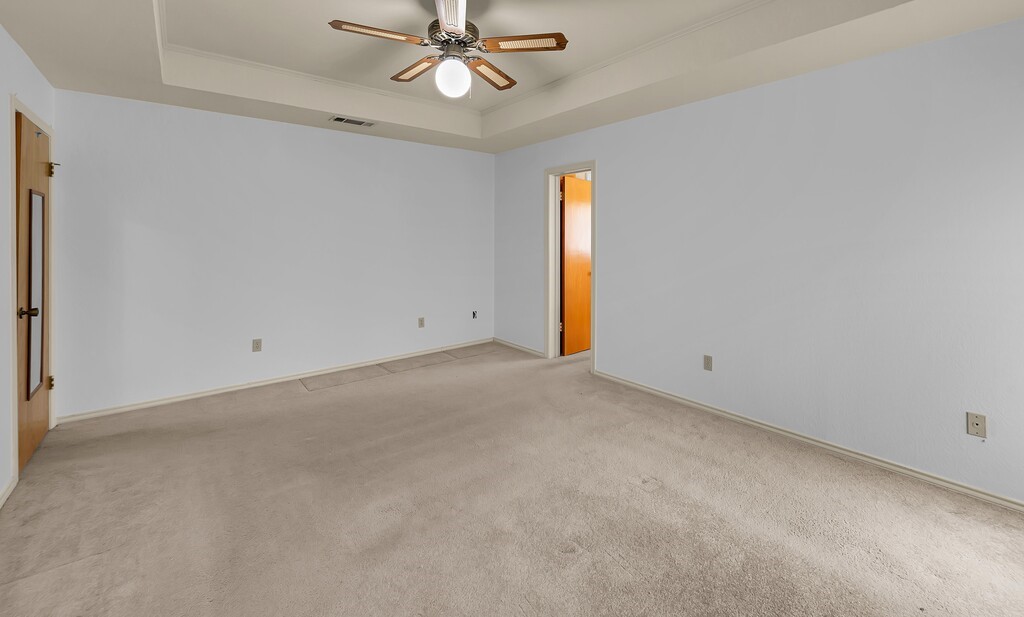 600 Lyndon Drive