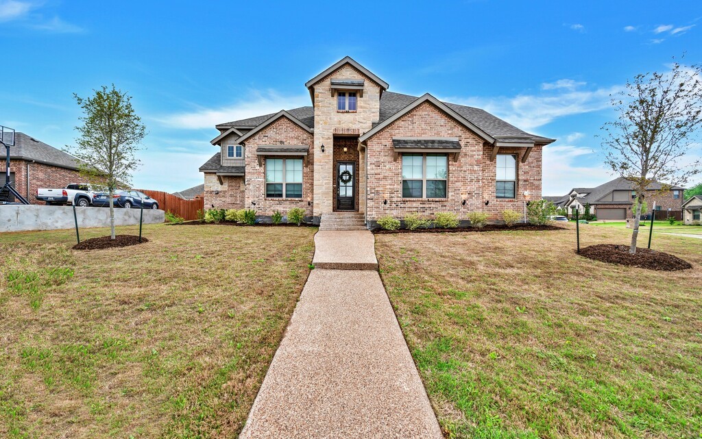 1045 Kreece Drive