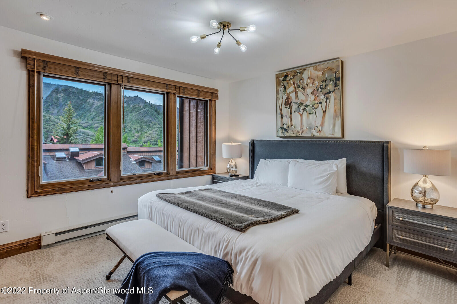 400 Wood Road Unit: 2209E