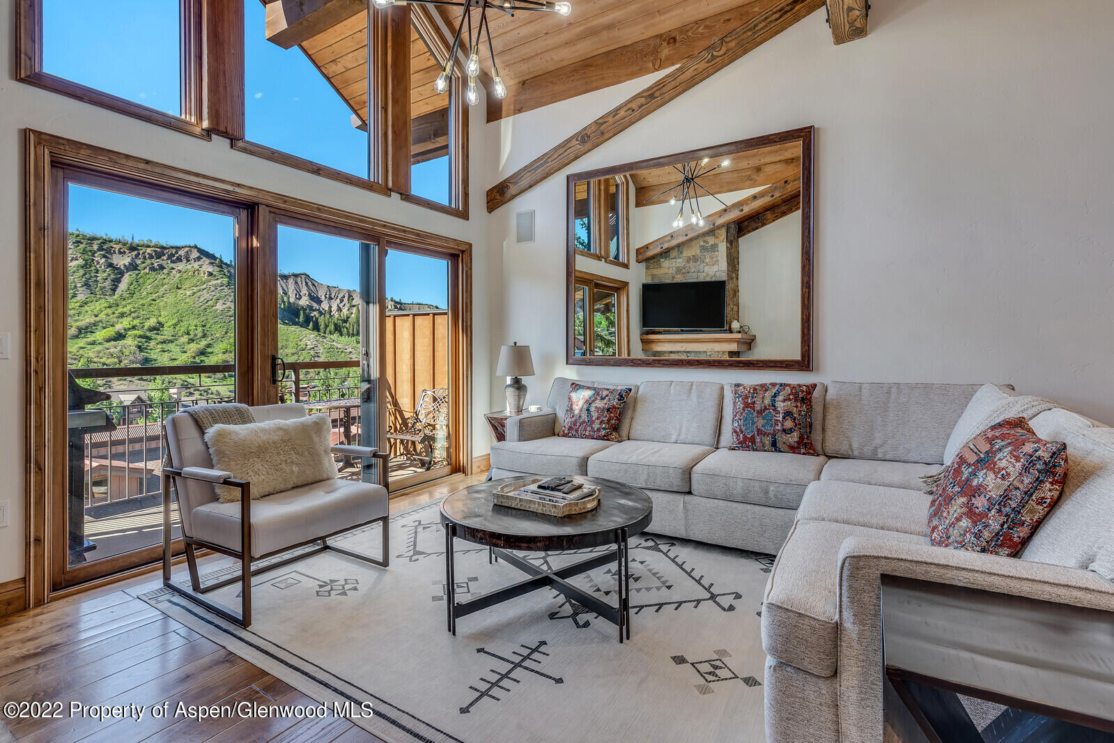 400 Wood Road Unit: 2209E