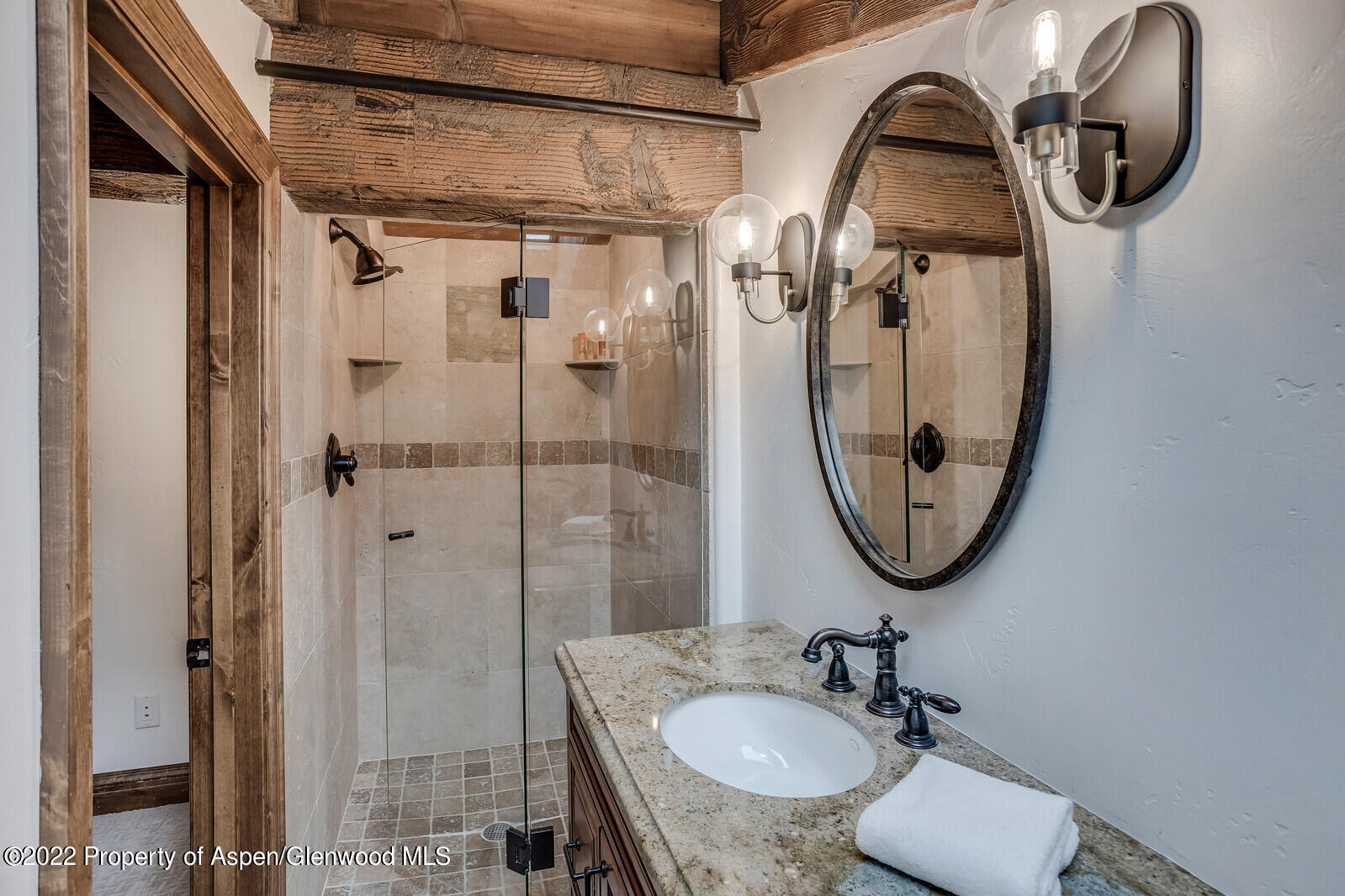 400 Wood Road Unit: 2209E