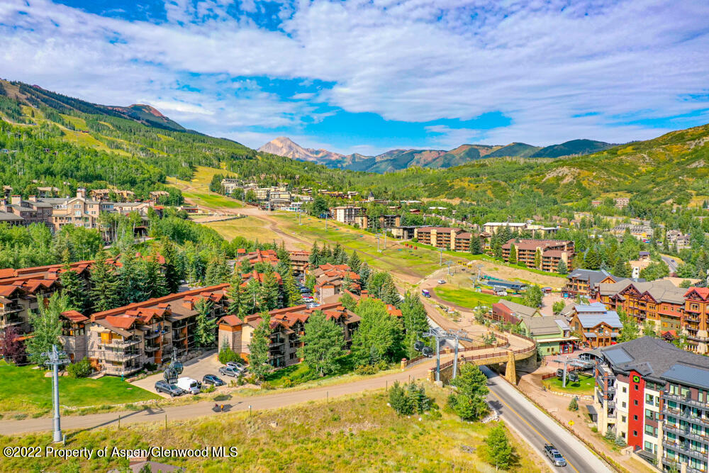 400 Wood Road Unit: 2209E