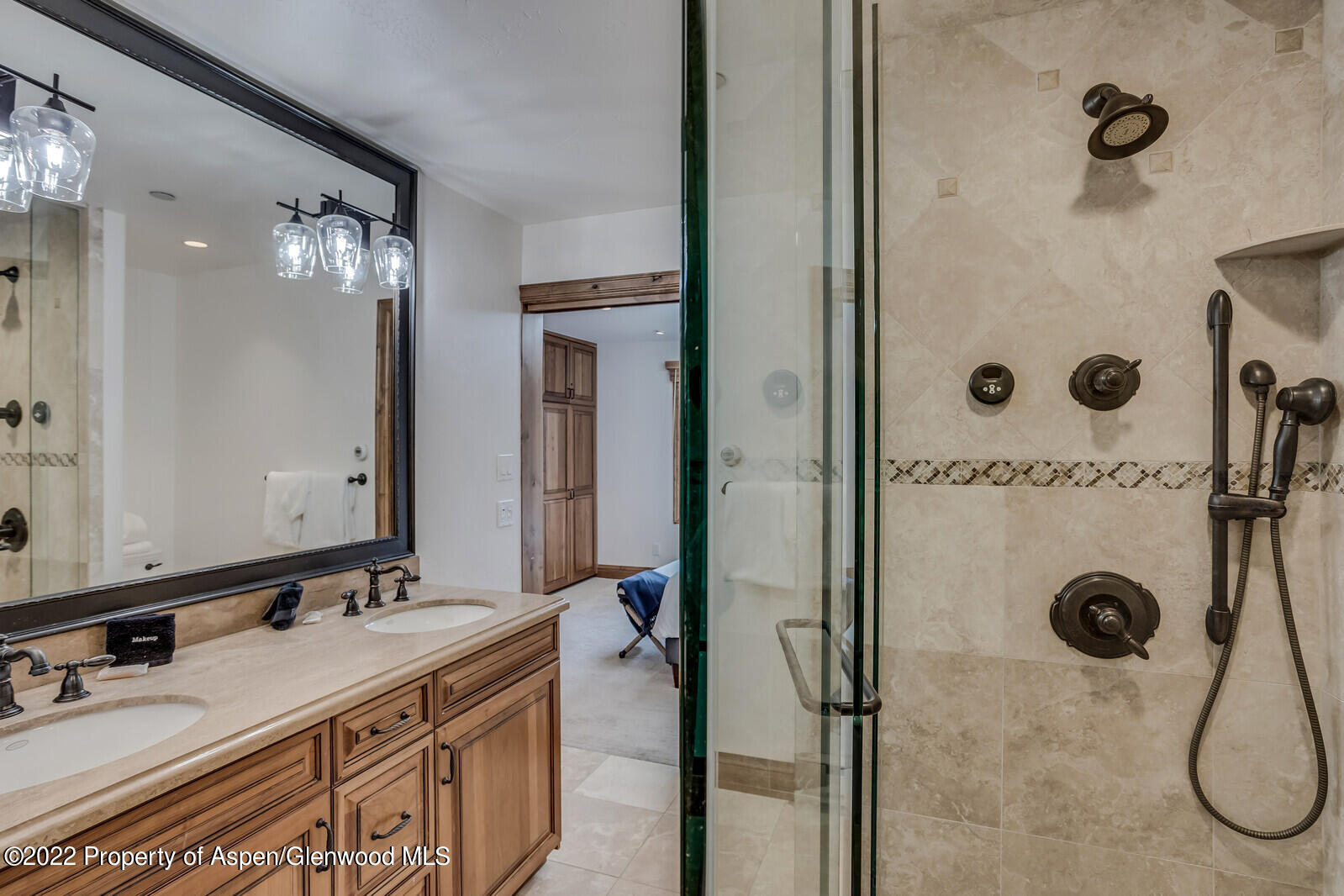 400 Wood Road Unit: 2209E