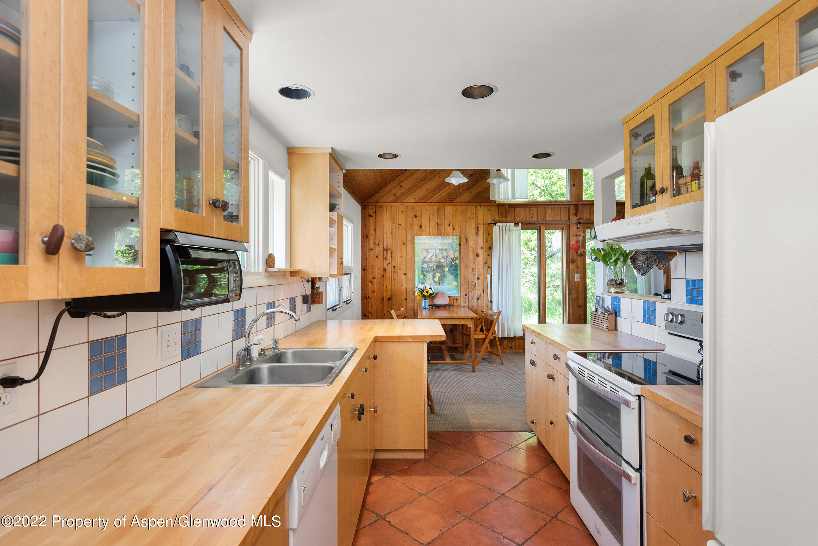 4476 County Road 100