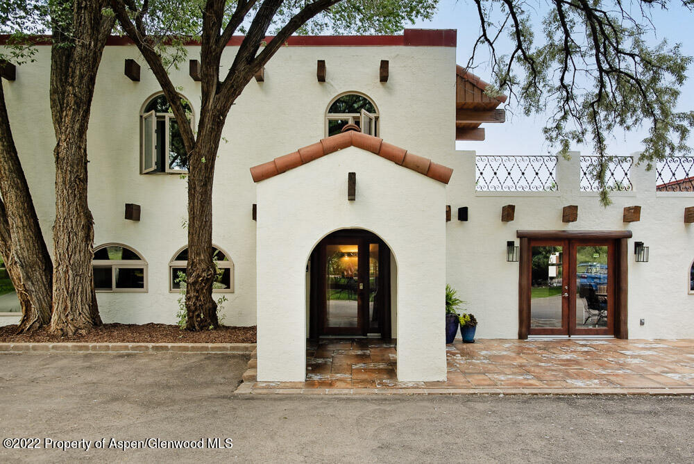 2459 Emma Road