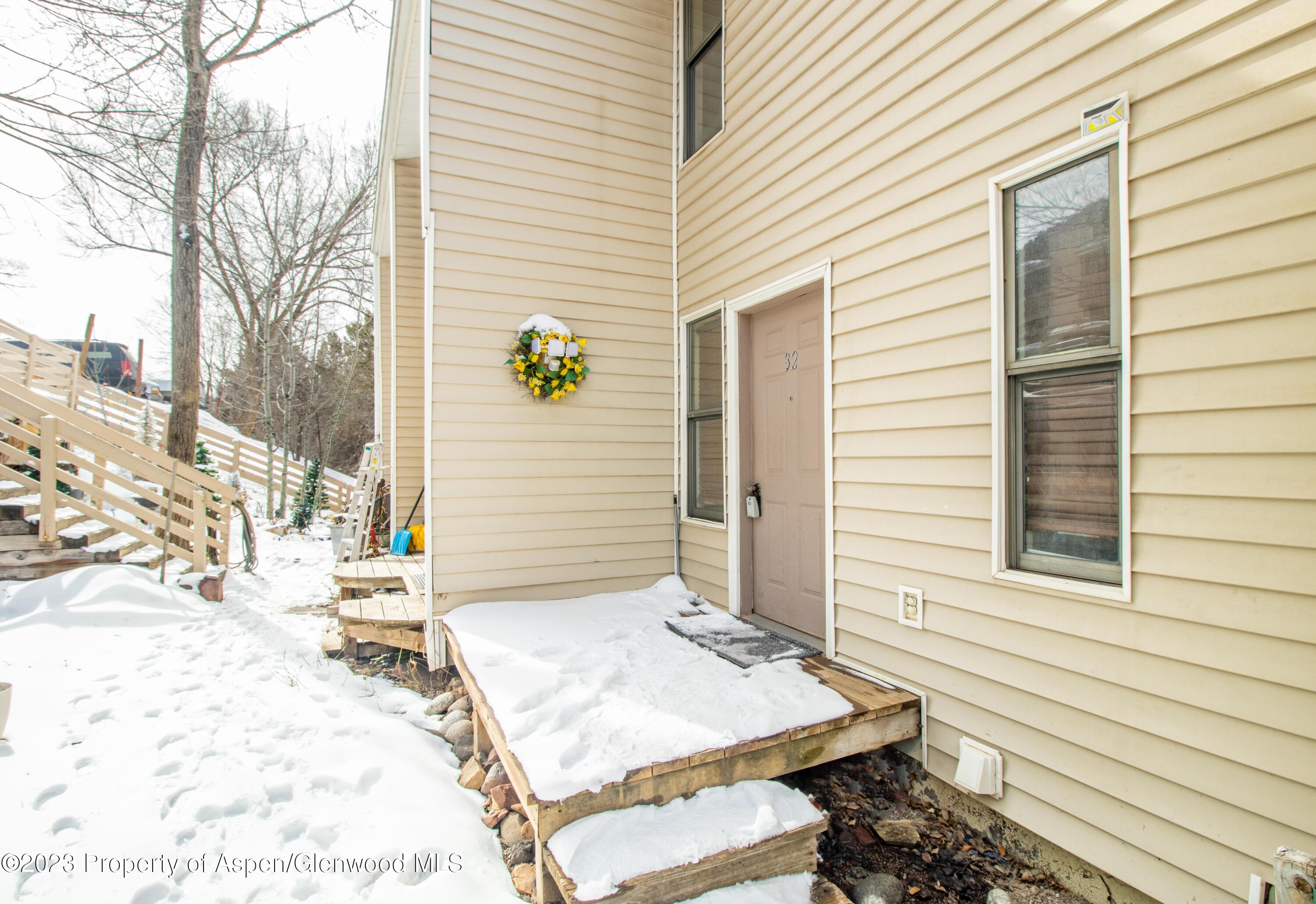 2600 S Oakhurst Court Unit: 32