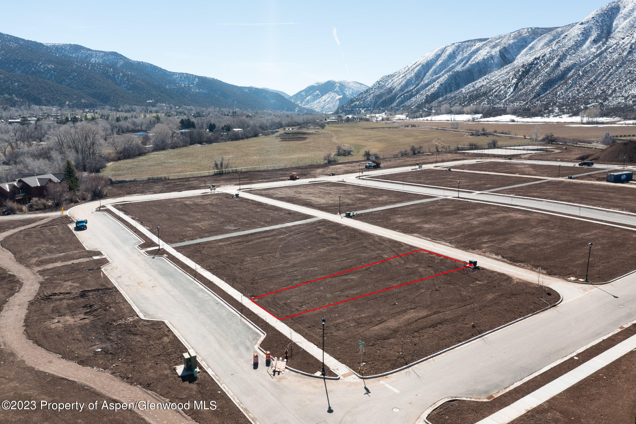 400 Southside Drive Unit: LOT 2