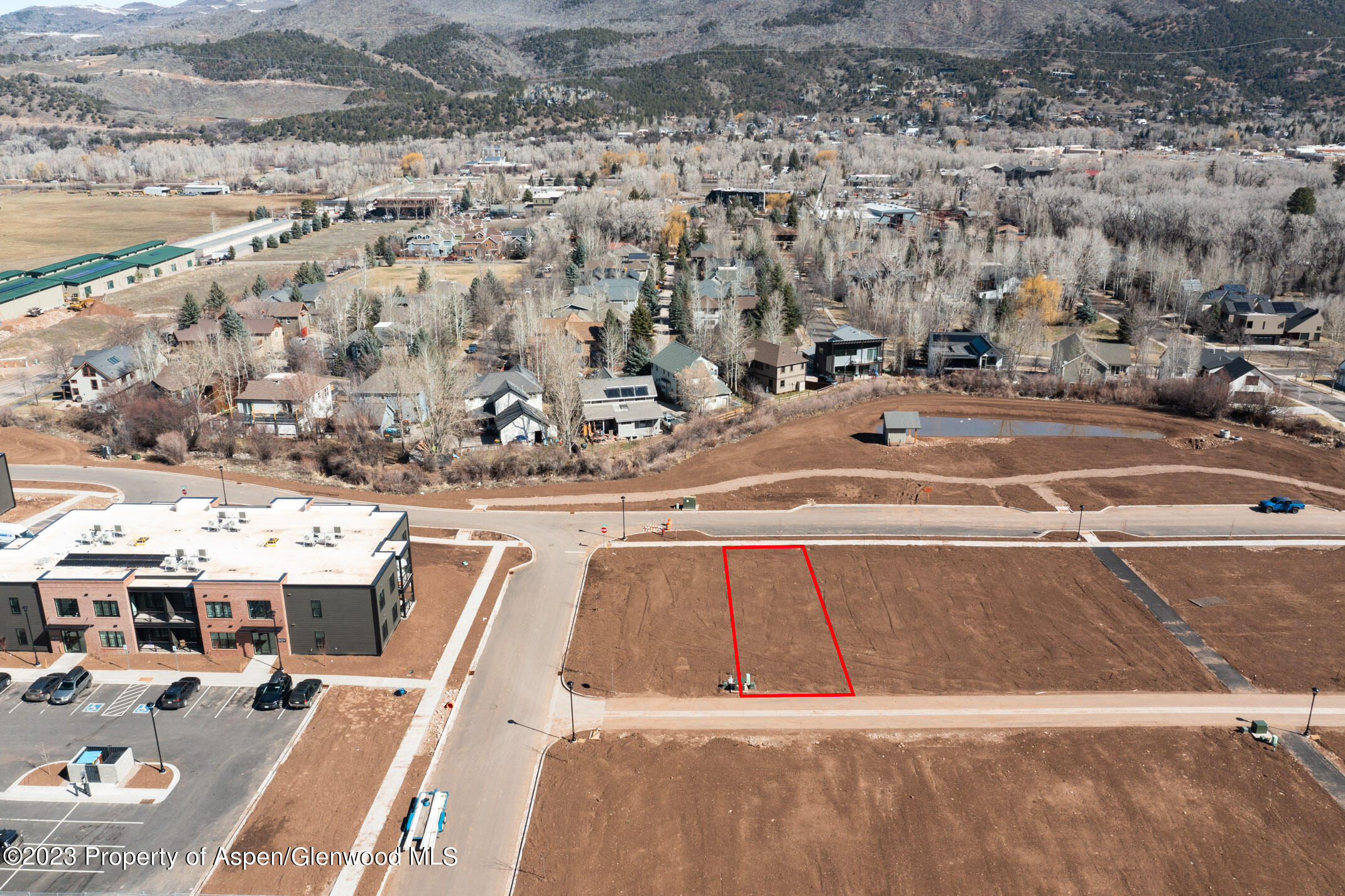 400 Southside Drive Unit: LOT 2
