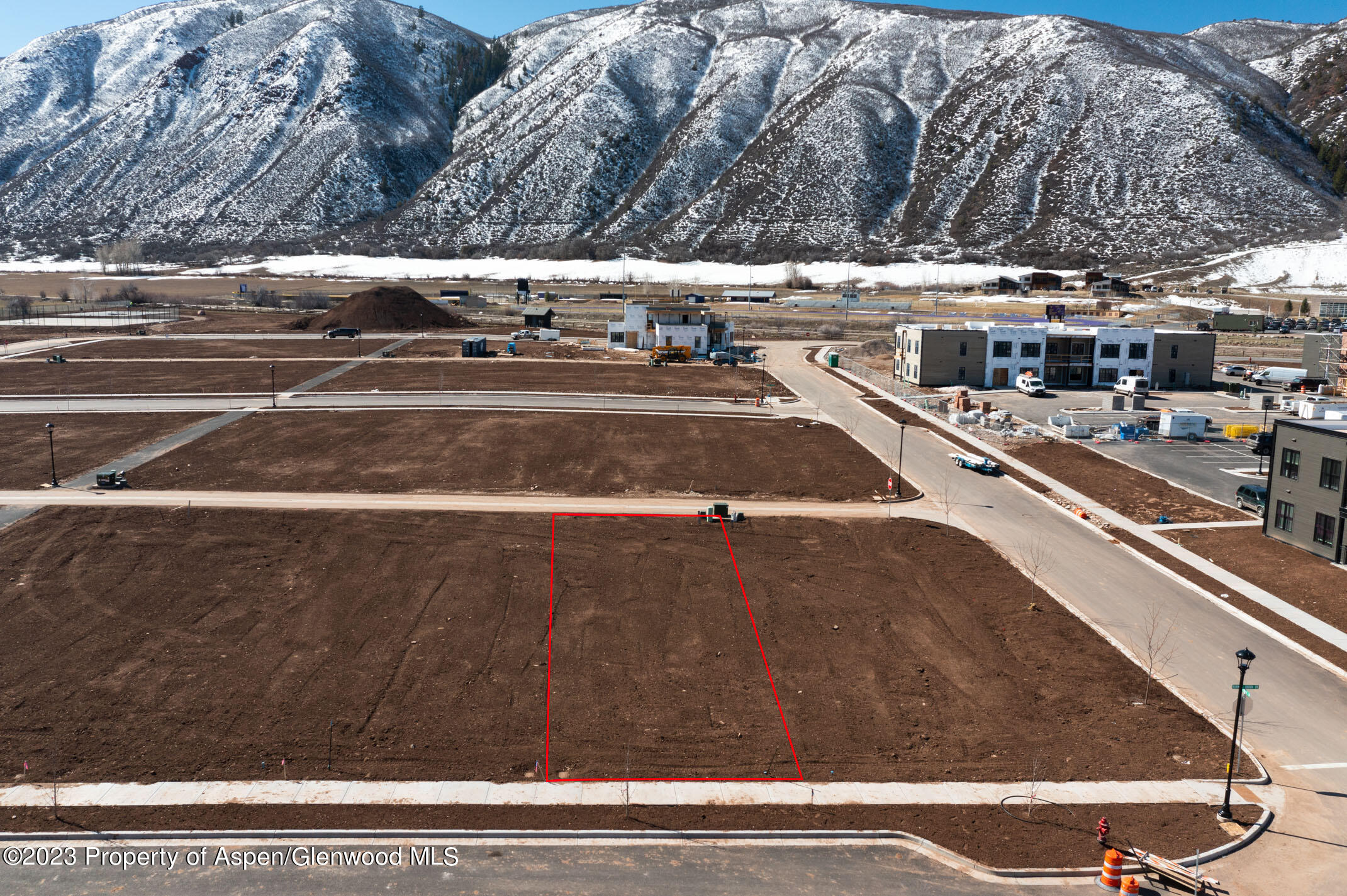 400 Southside Drive Unit: LOT 2