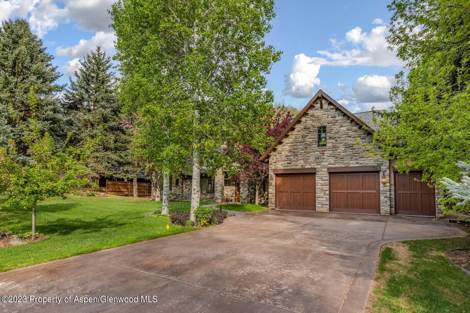 70 RIVER BEND Road