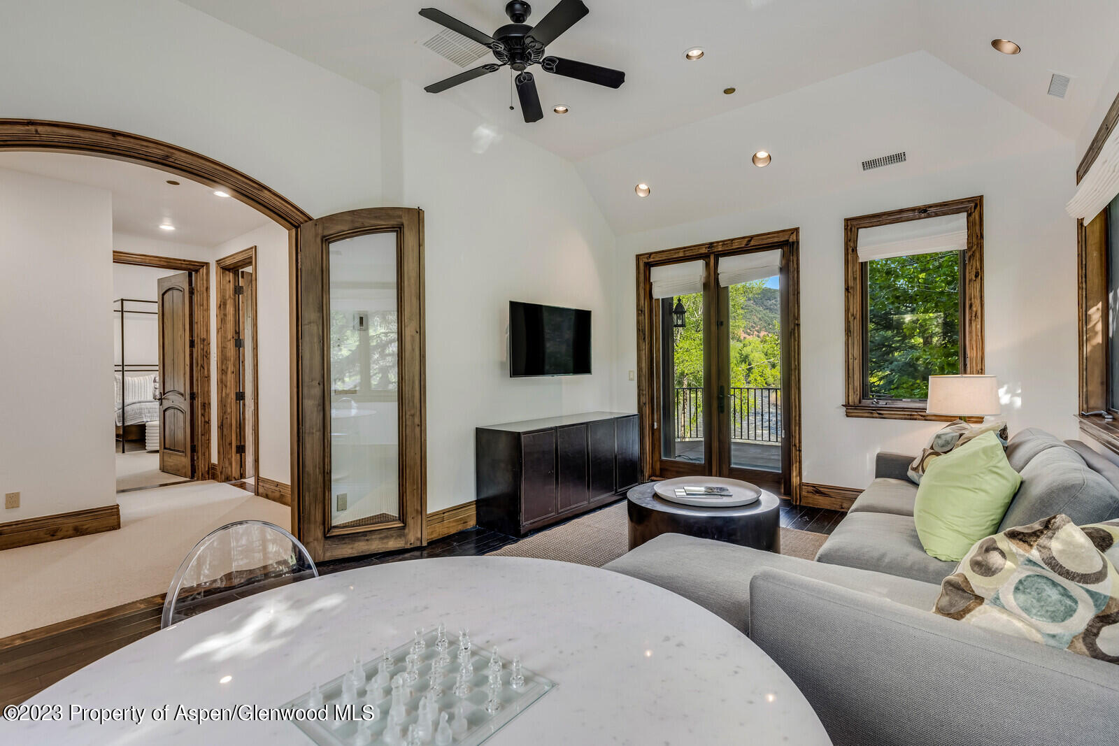 70 RIVER BEND Road