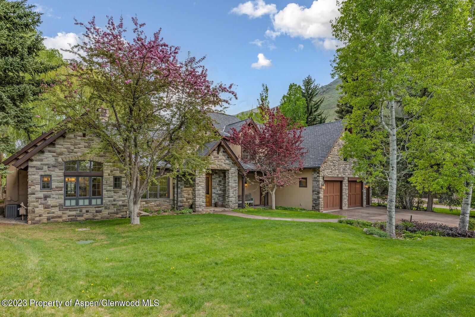 70 RIVER BEND Road