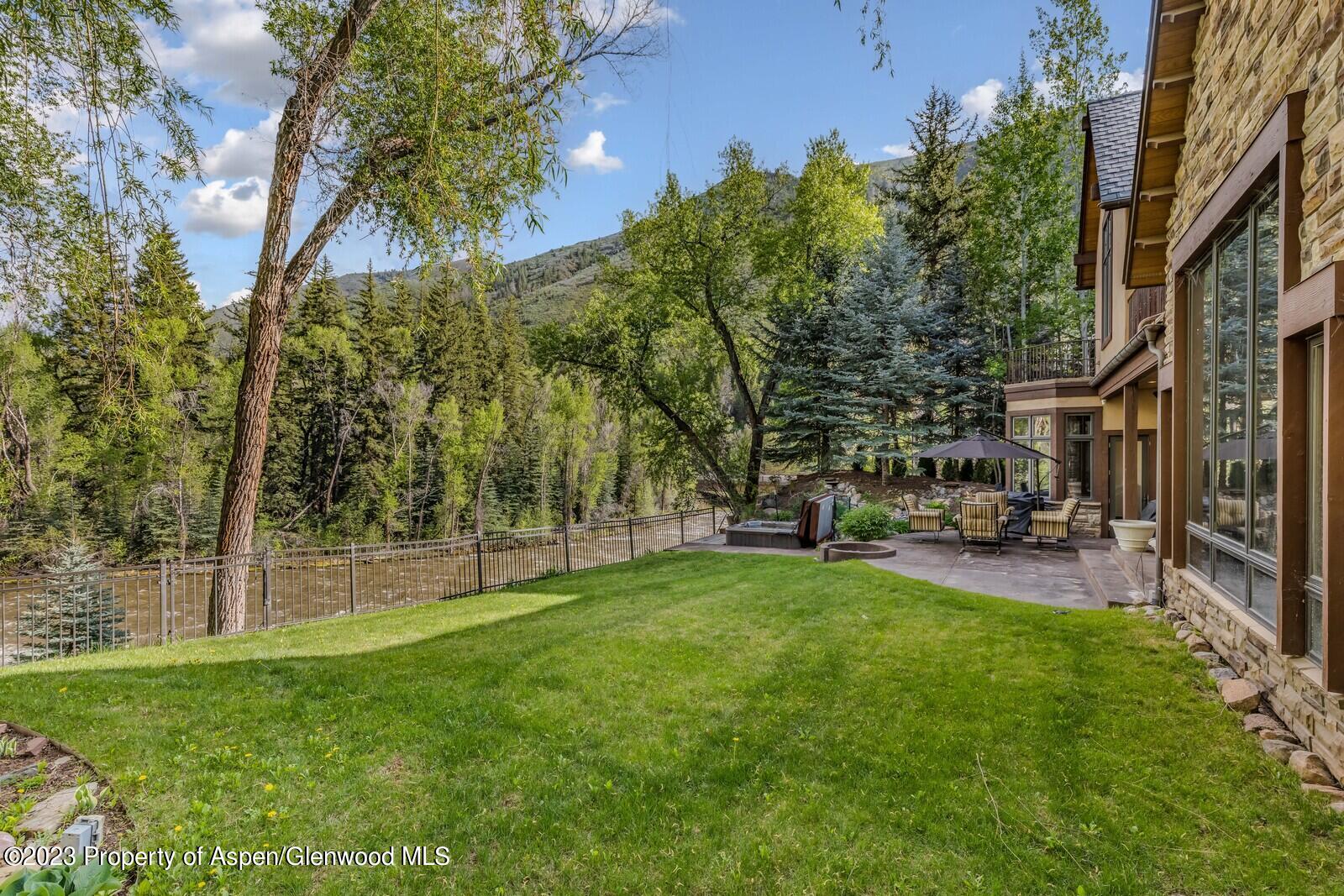 70 RIVER BEND Road