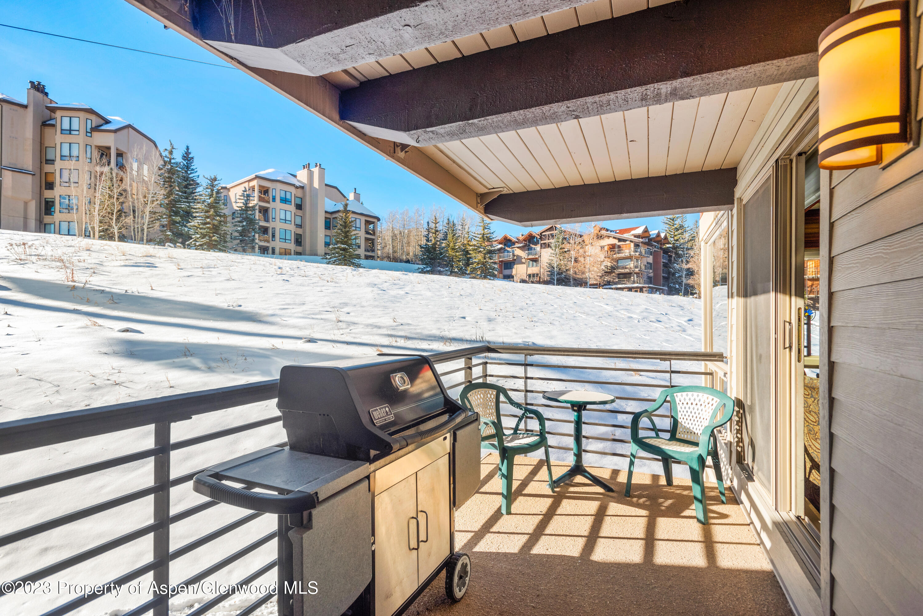 360 Wood Road, Unit 209