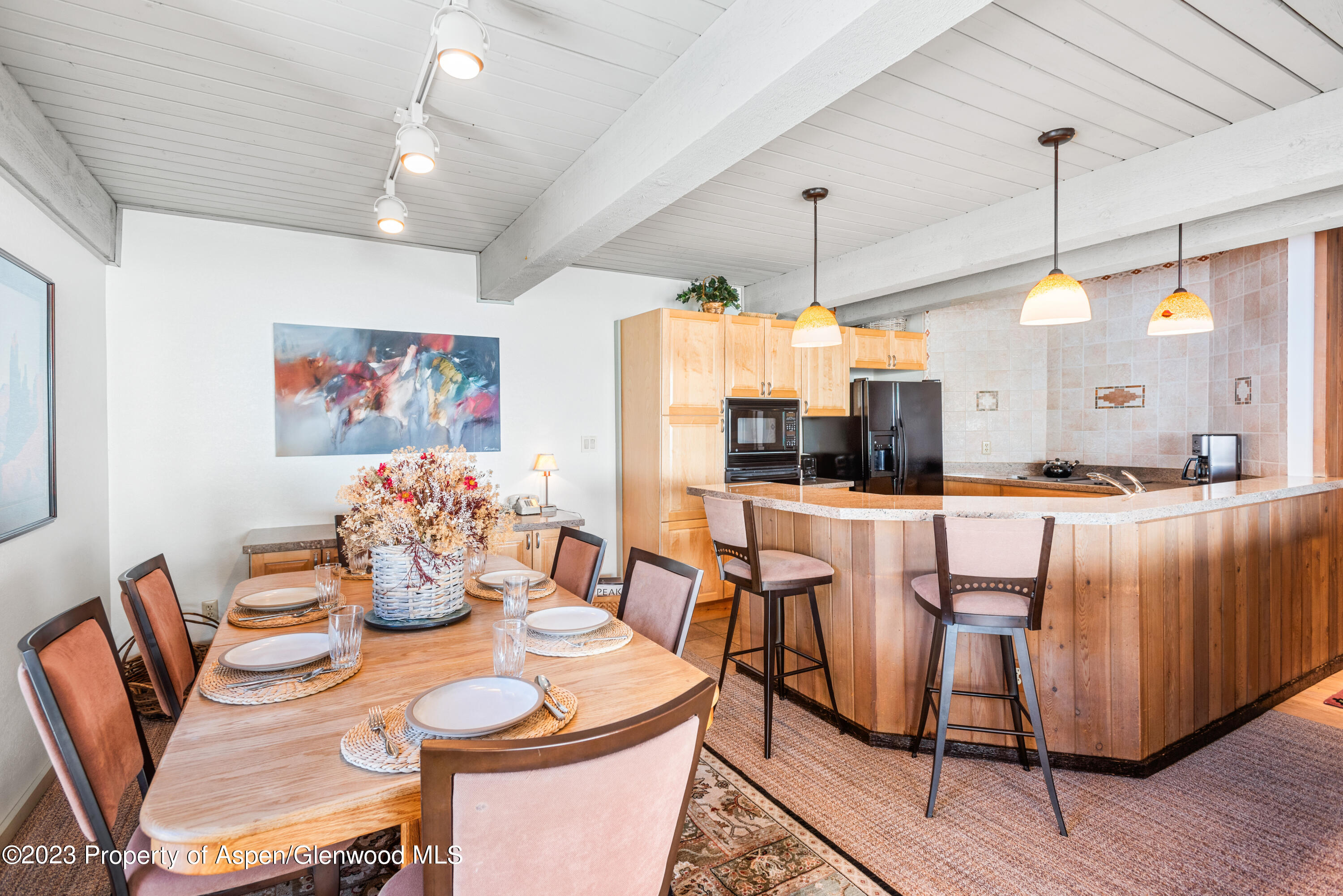 360 Wood Road, Unit 209