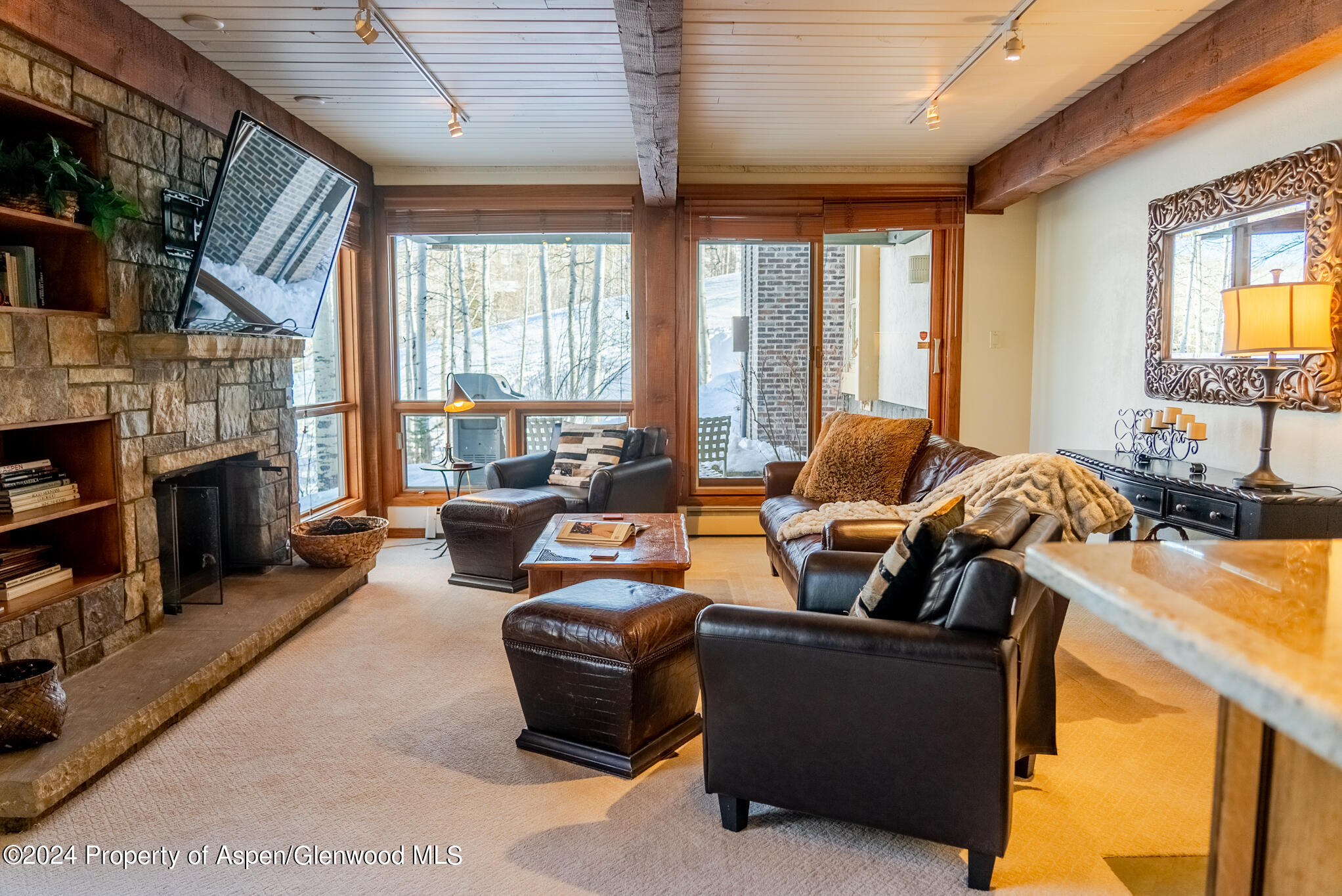 855 Carriage Way Unit: 201