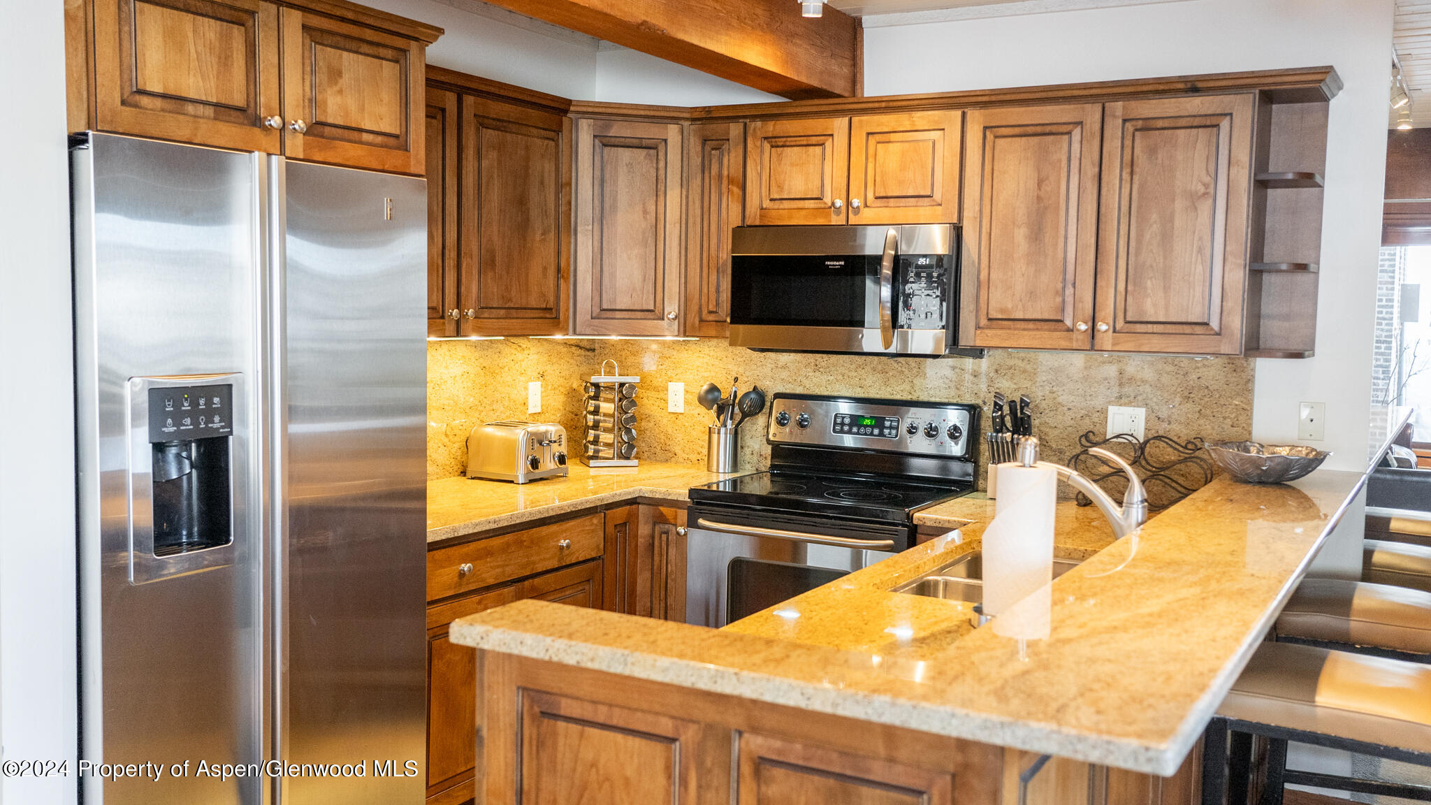 855 Carriage Way Unit: 201