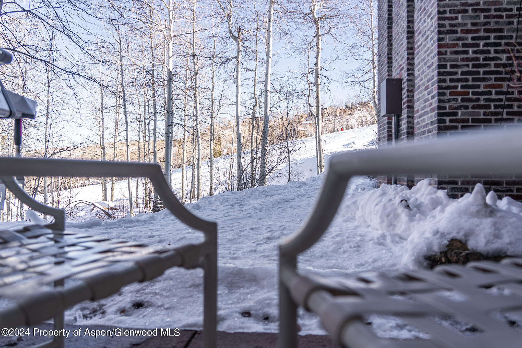 855 Carriage Way Unit: 201