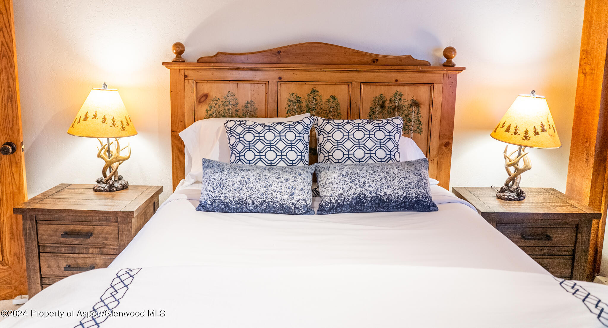 855 Carriage Way Unit: 201