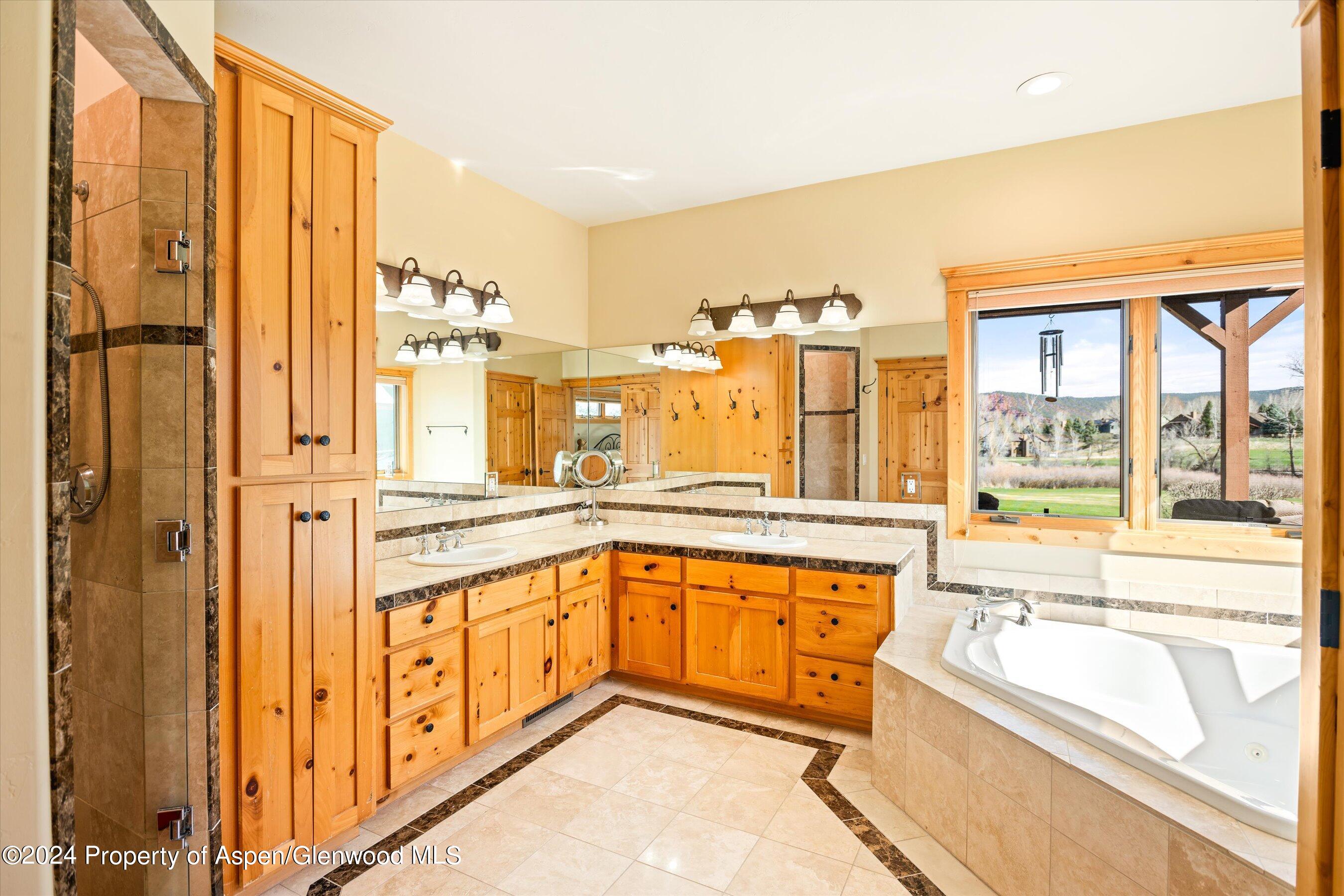 1180 Heritage Drive