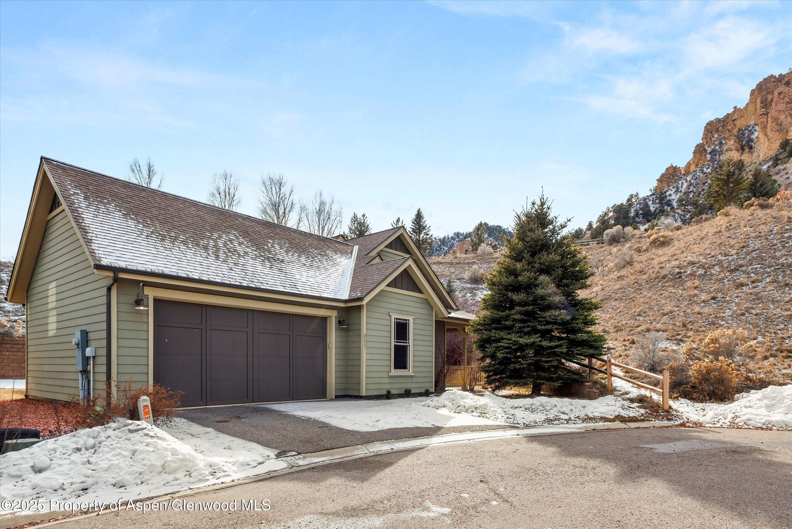 237 Bentgrass Drive