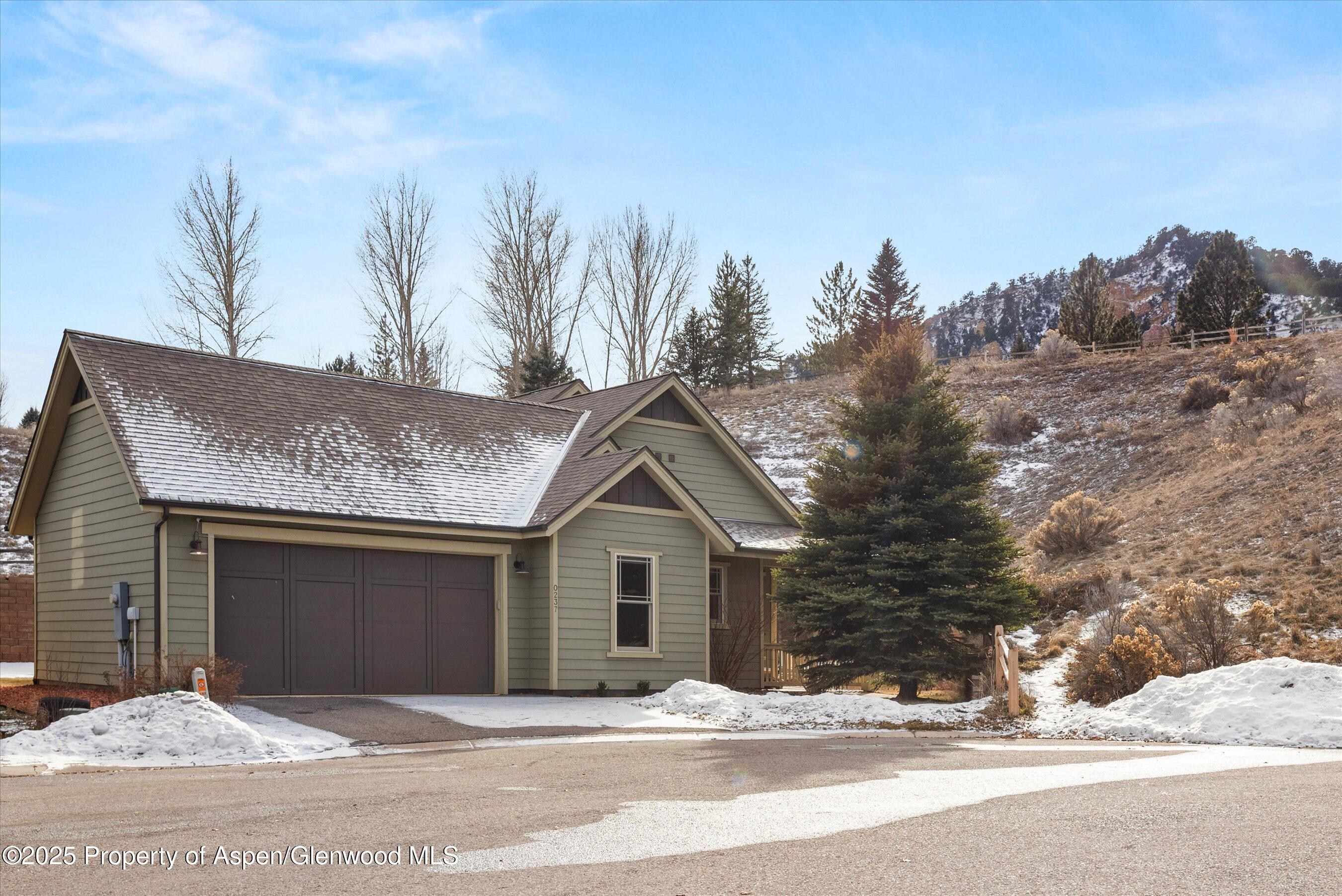237 Bentgrass Drive