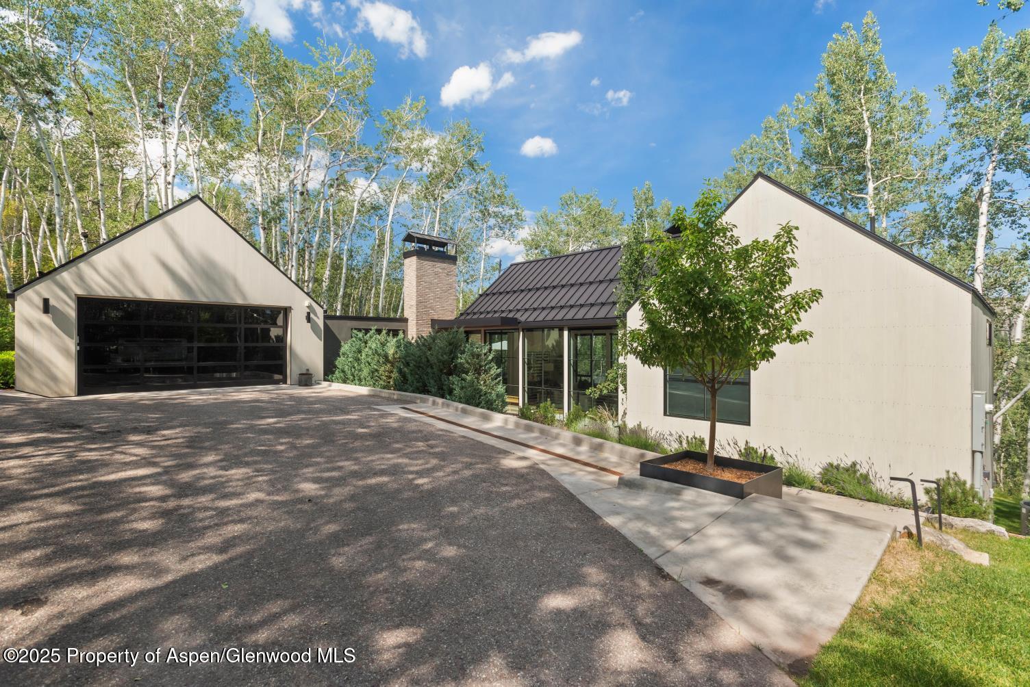 1173 Faraway Road