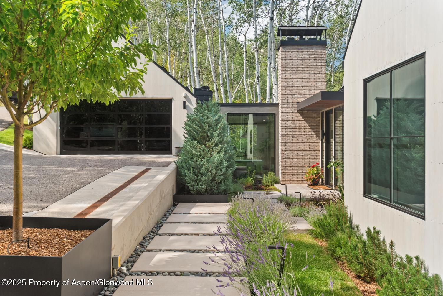 1173 Faraway Road