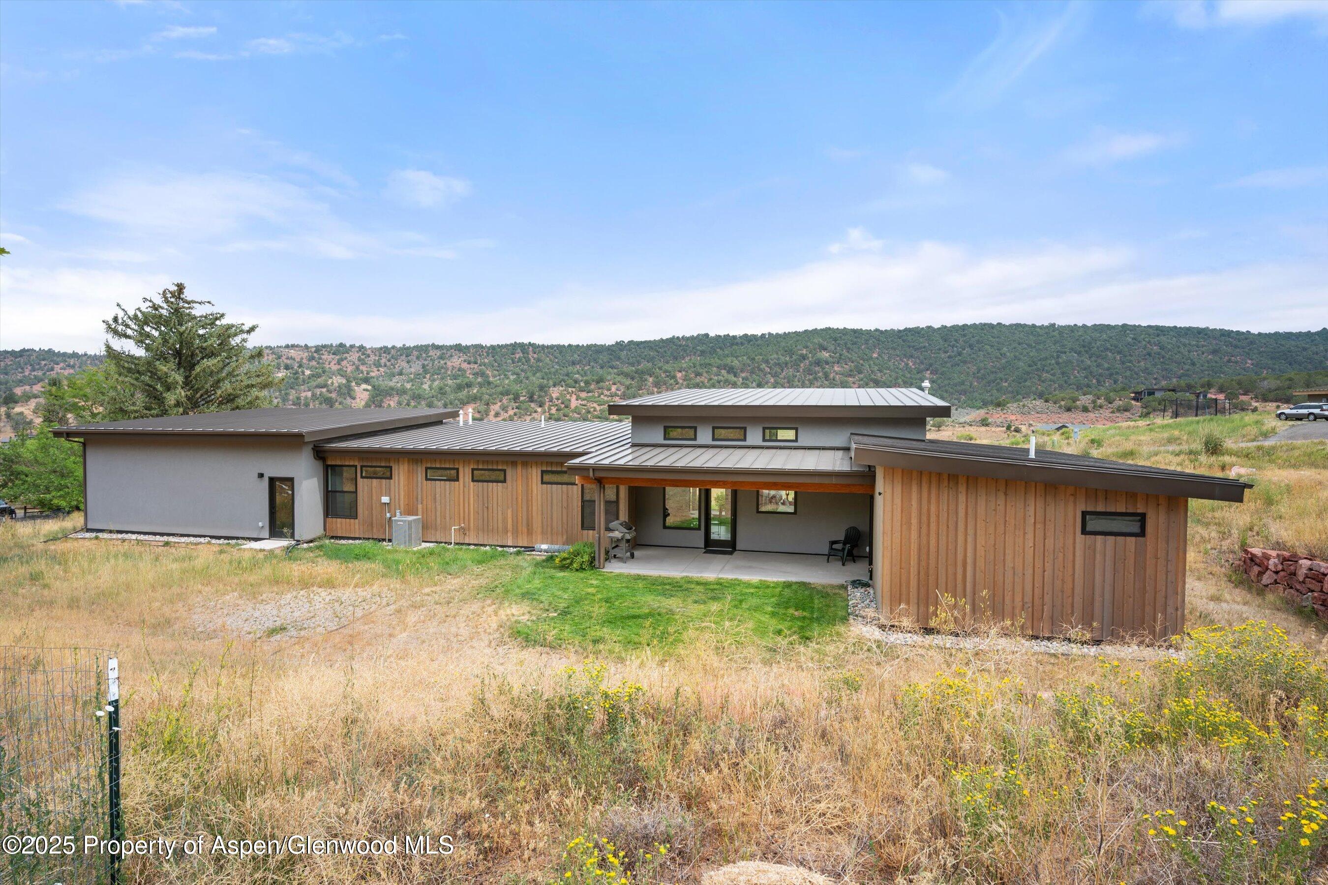 41 Spring View Drive