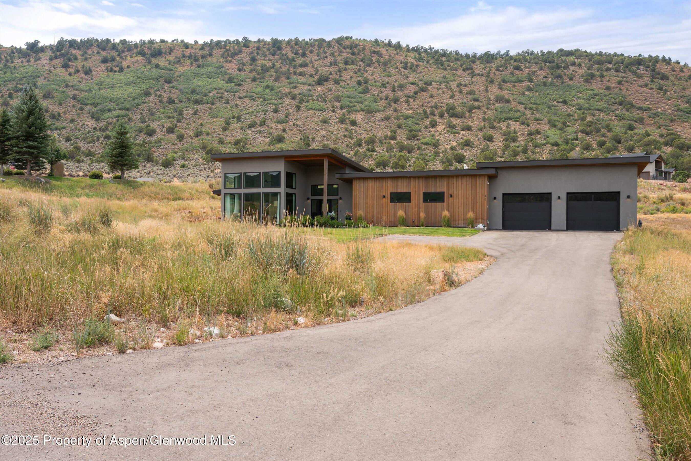 41 Spring View Drive
