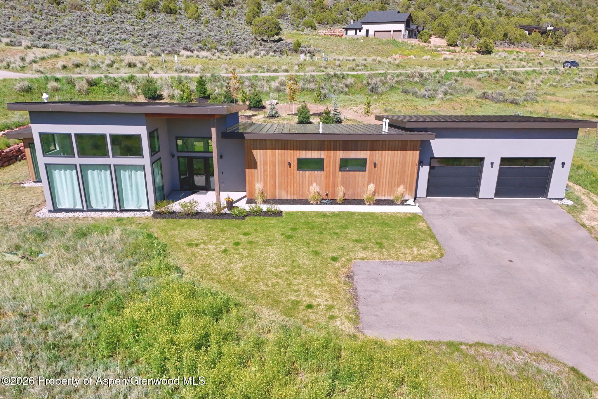 41 Spring View Drive