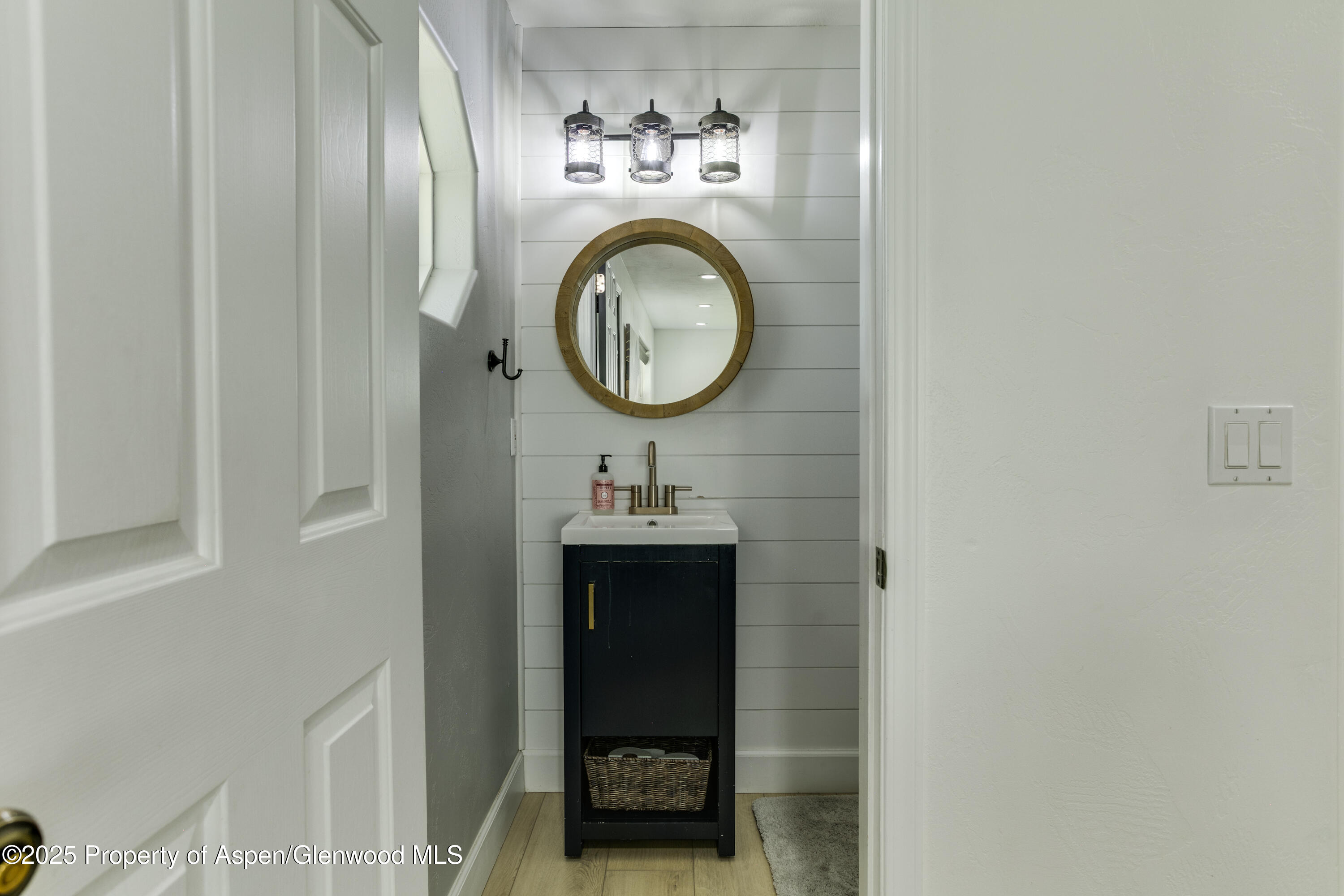 1003 Park West Drive