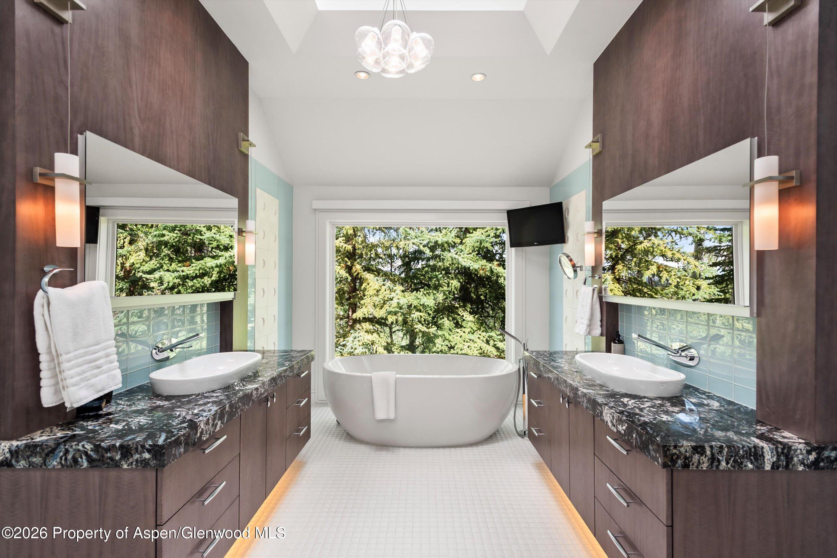 1248 WOOD Road