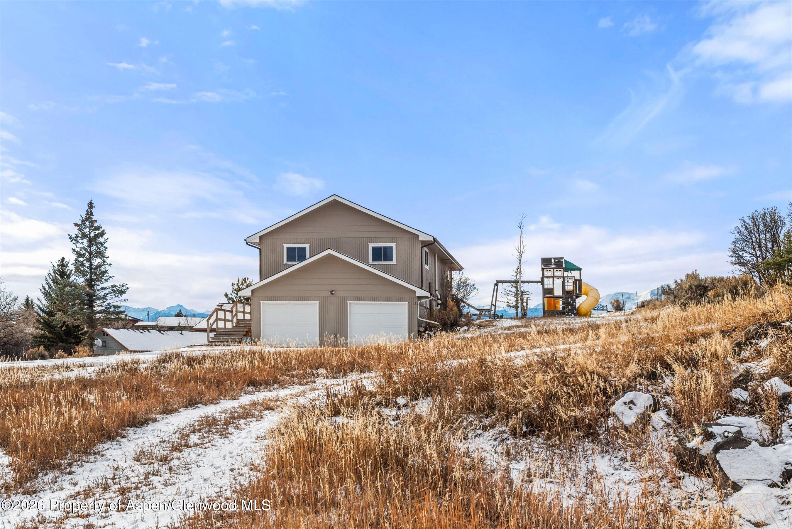 124 Deer Trail Avenue