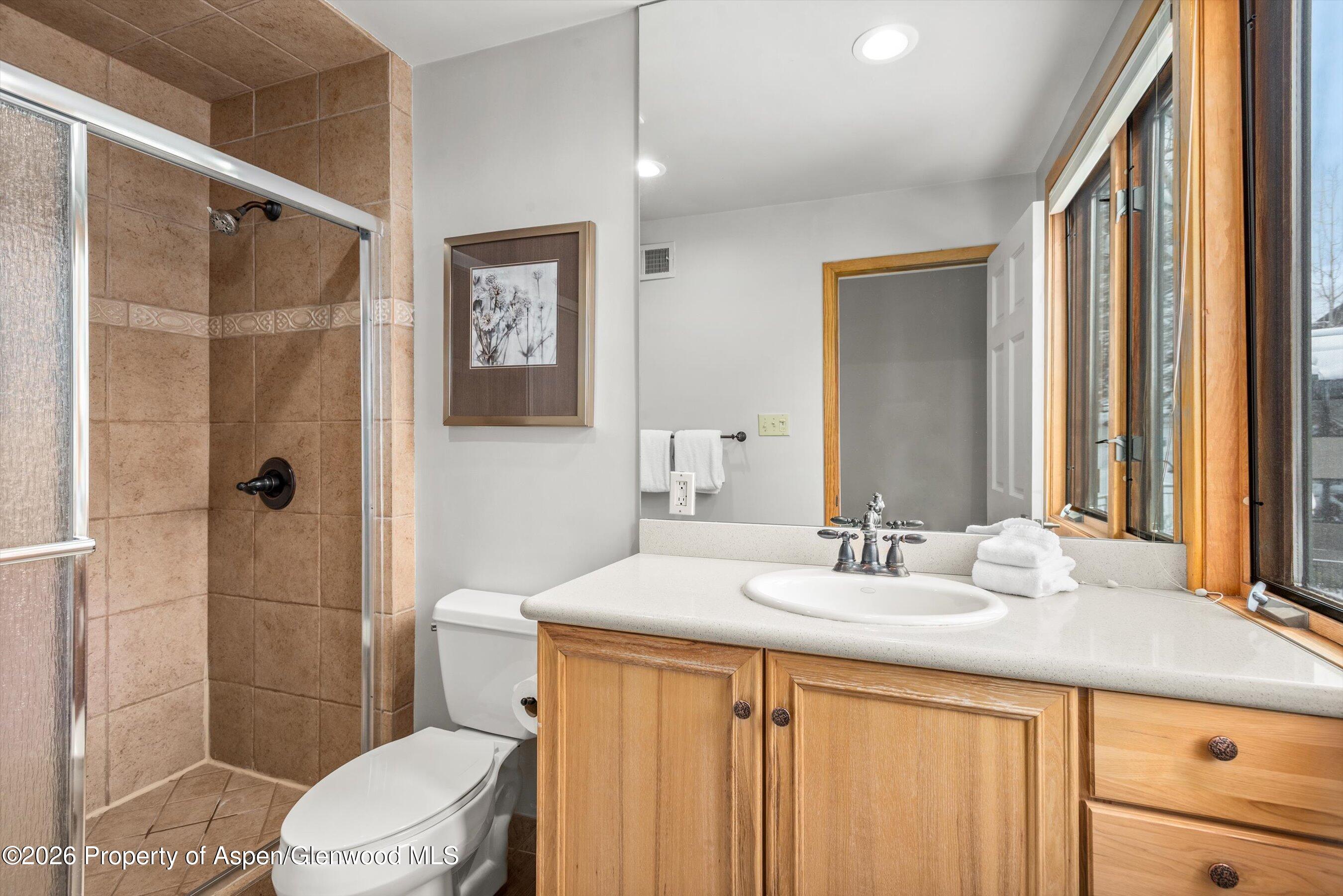 135 Carriage Way 16