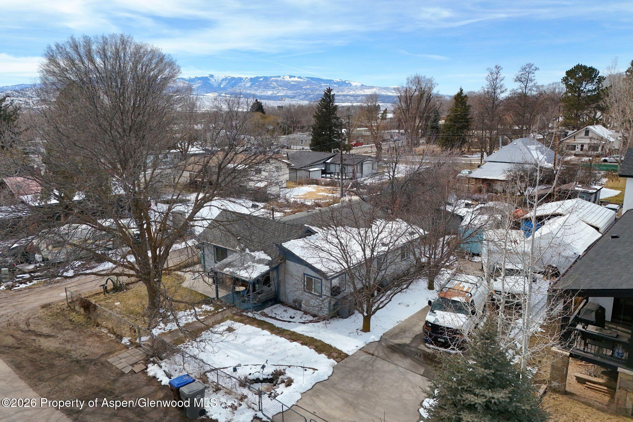 335 N 9th Street