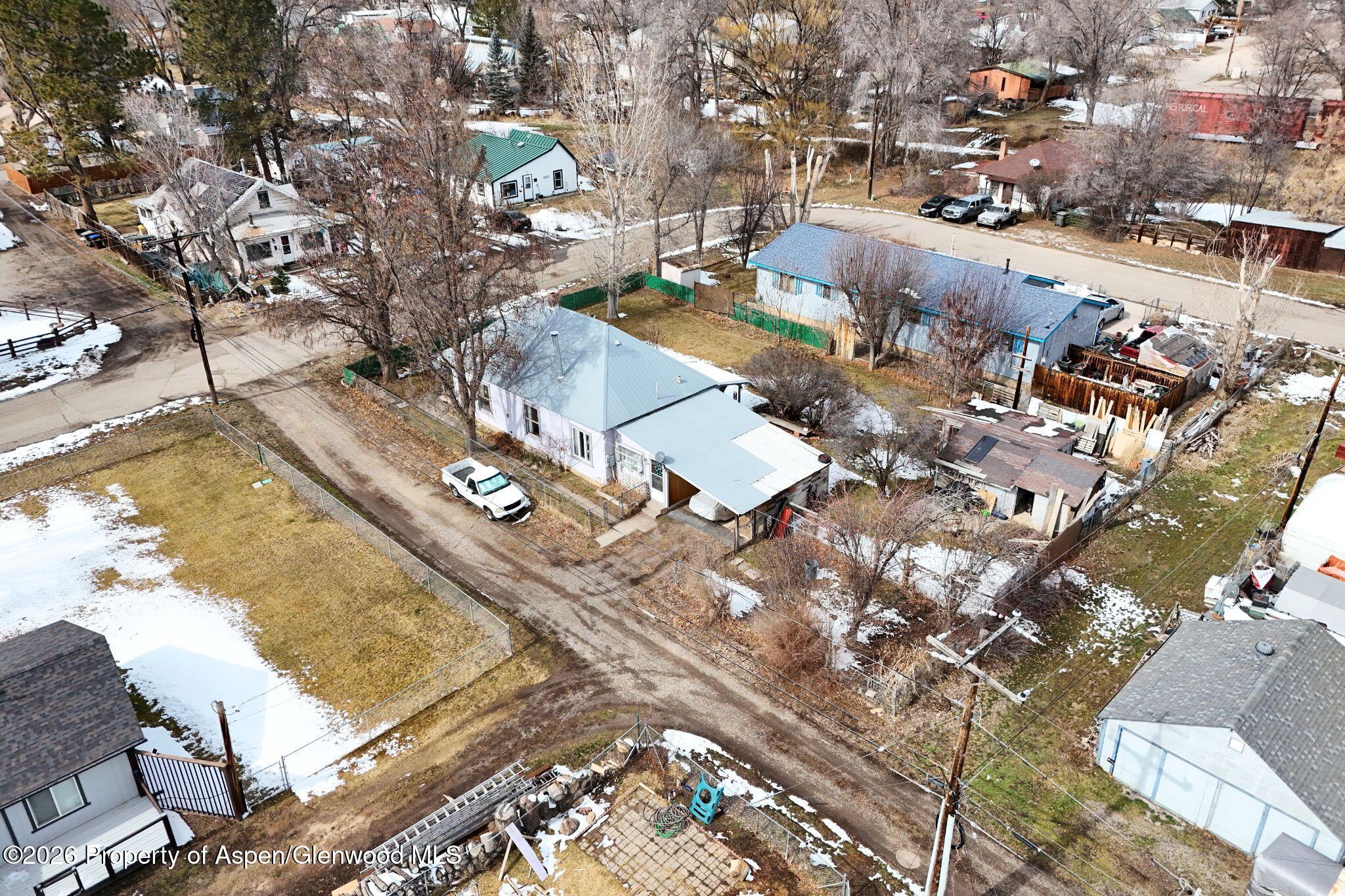 335 N 9th Street